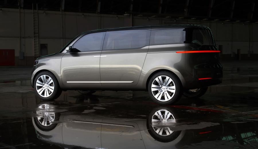  Kia KV7 Concept 2011 года  (фото 16 из 22)